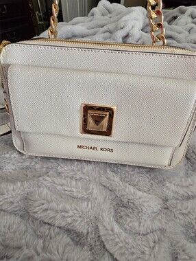 Michael Kors White Saffiano Leather Chain Shoulder Bag | EUC